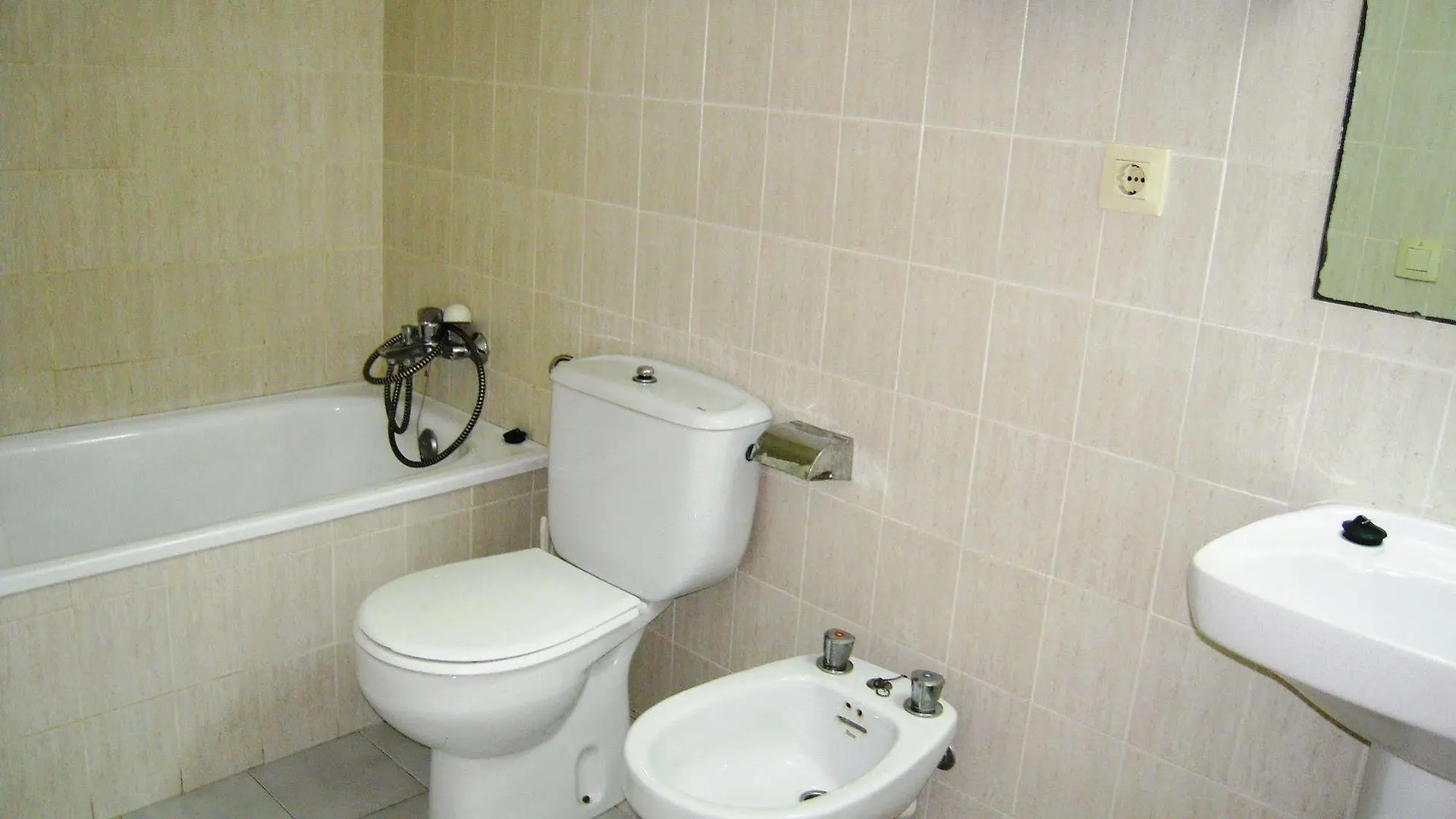 Salats Apartamentos L'Estartit Hotel