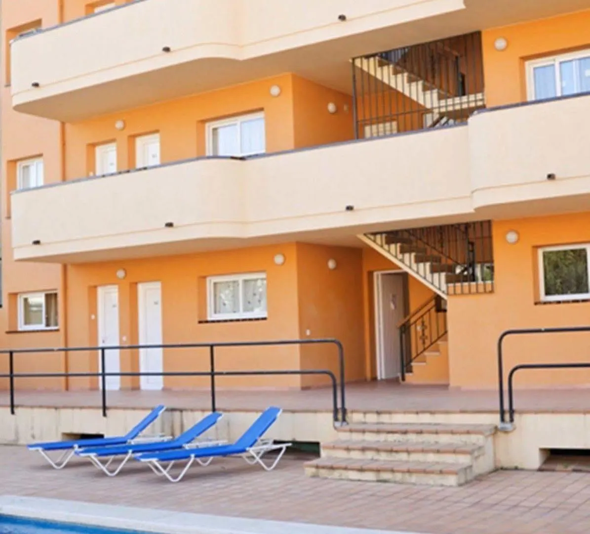 Salats Apartamentos L'Estartit 2*,  Spain