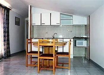 Salats Apartamentos L'Estartit Hotel