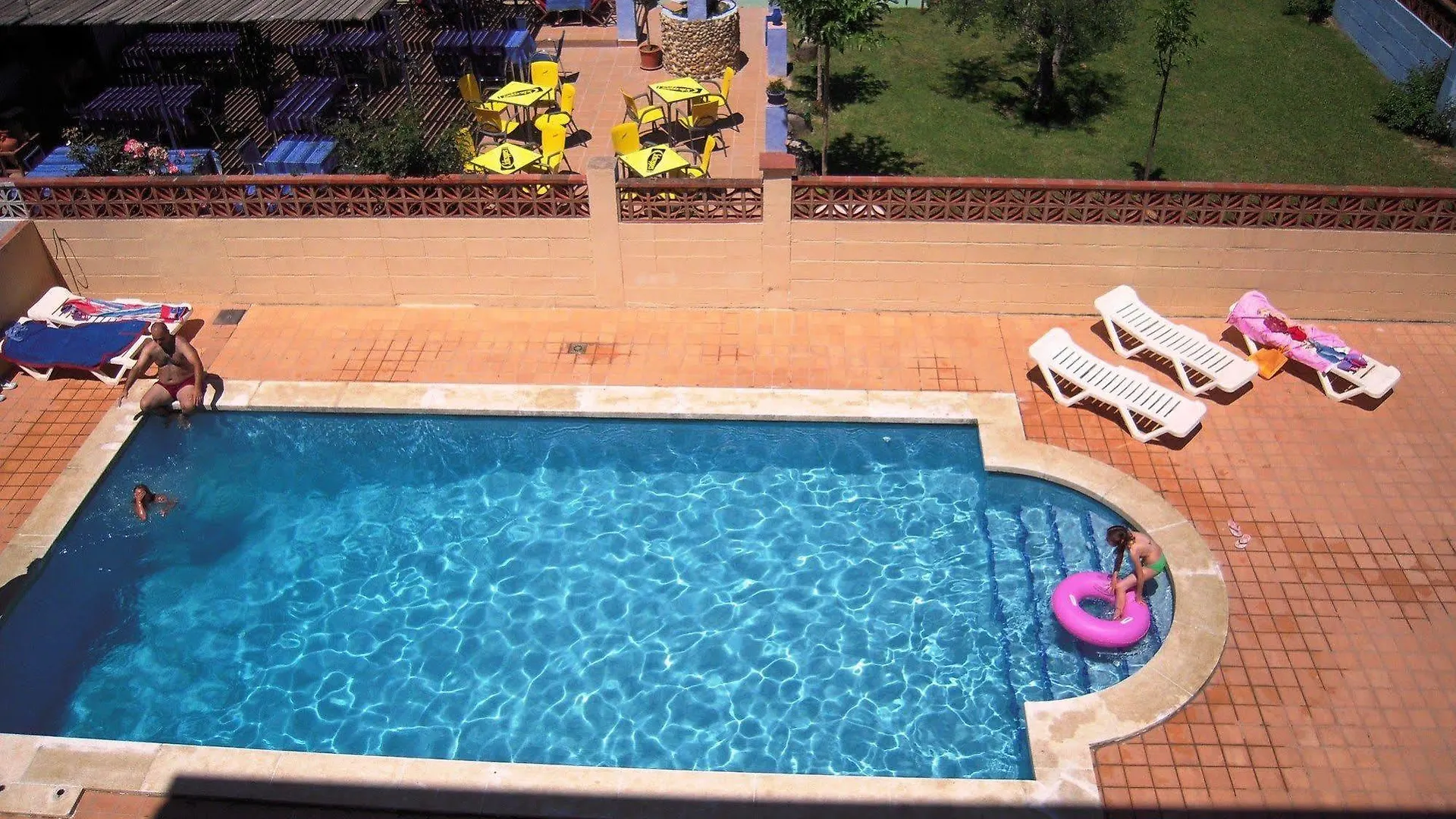 Salats Apartamentos L'Estartit Szálloda